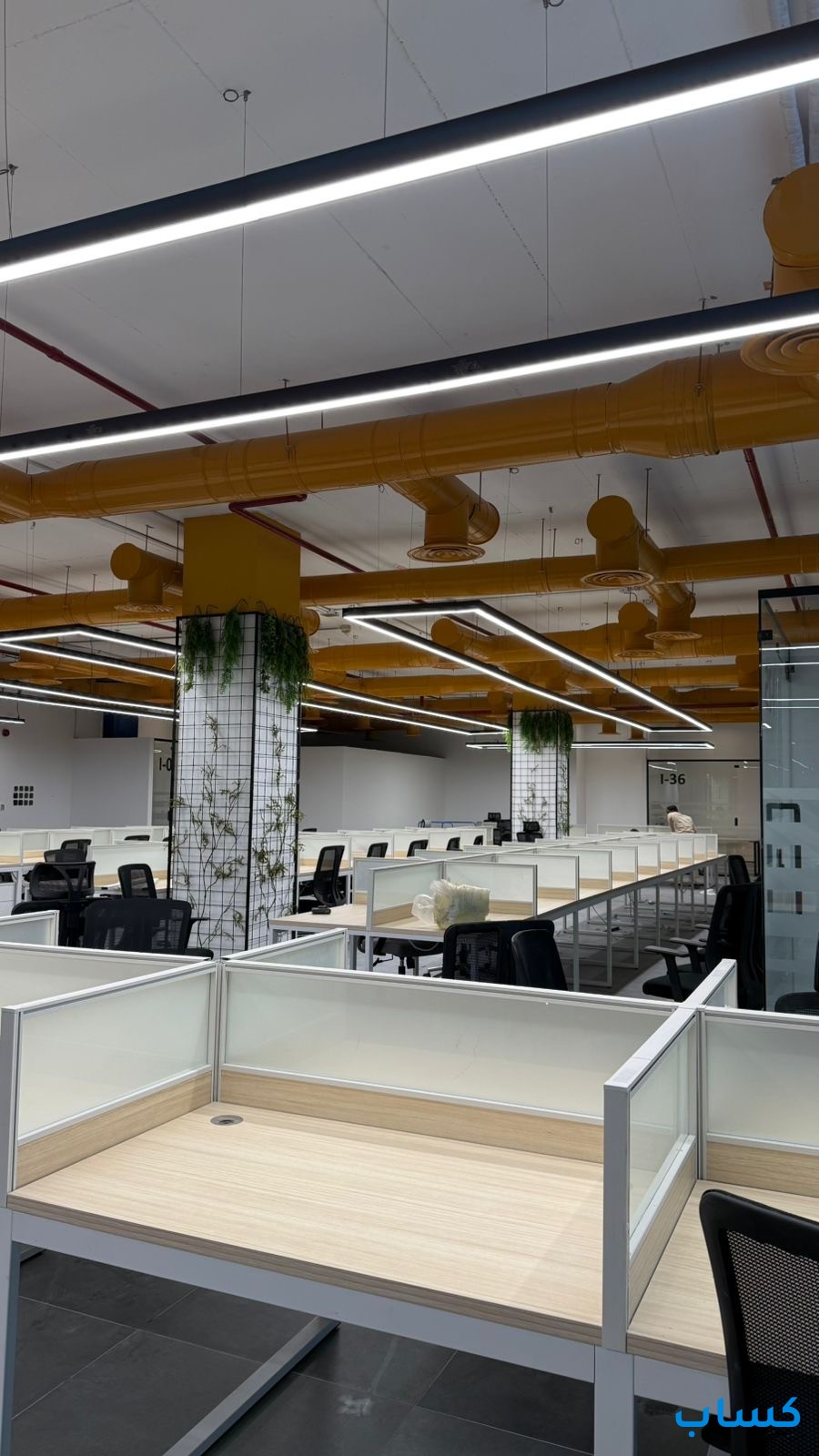 مكاتب للايجار بمساحات مختلفه